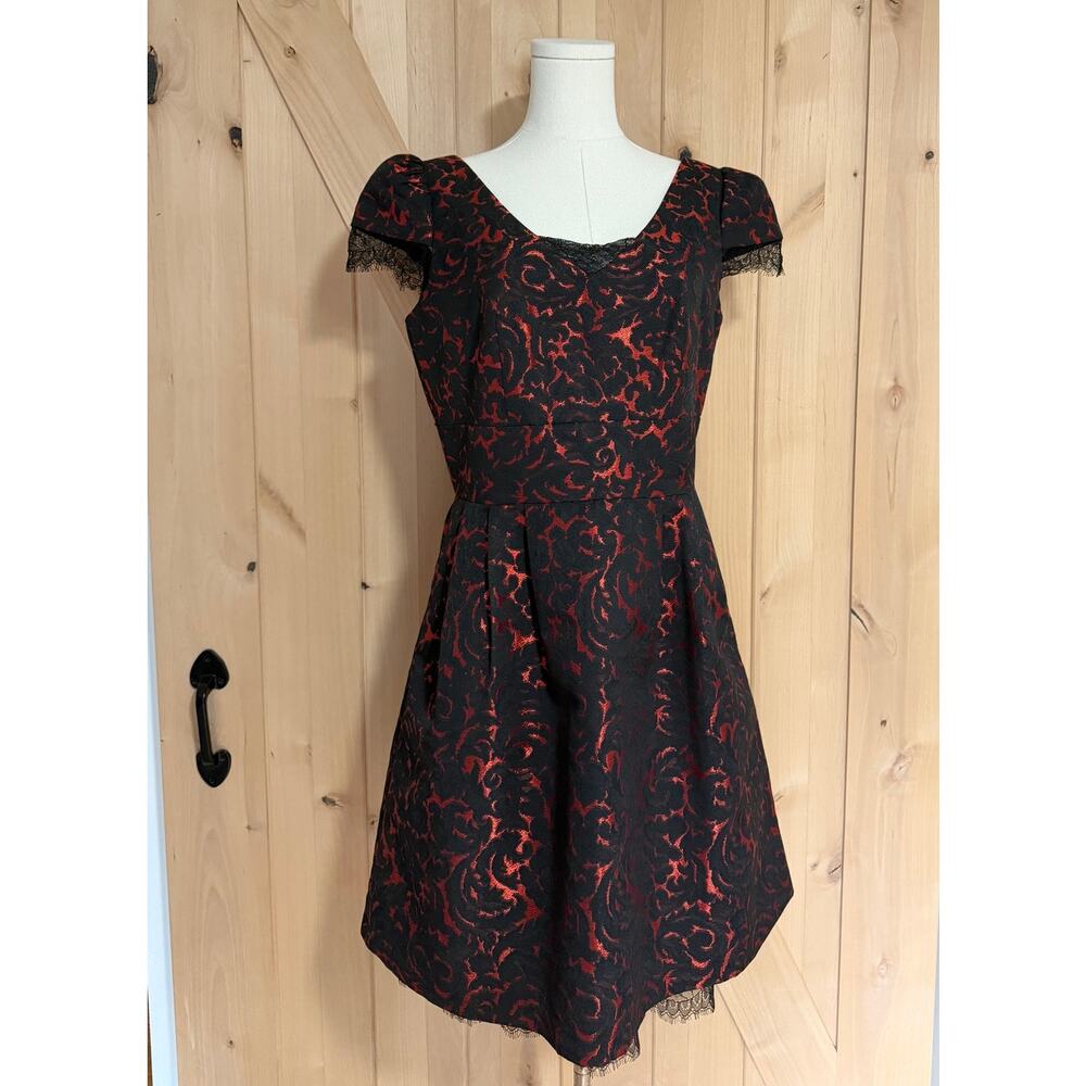 Nanette Lepore | Red & Black Jacquard Lace Short Cocktail Party Dress | Size 8